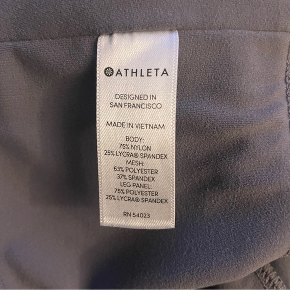 Athlete Gray to White Leggings Capri Length Size Small - Picture 3 of 11